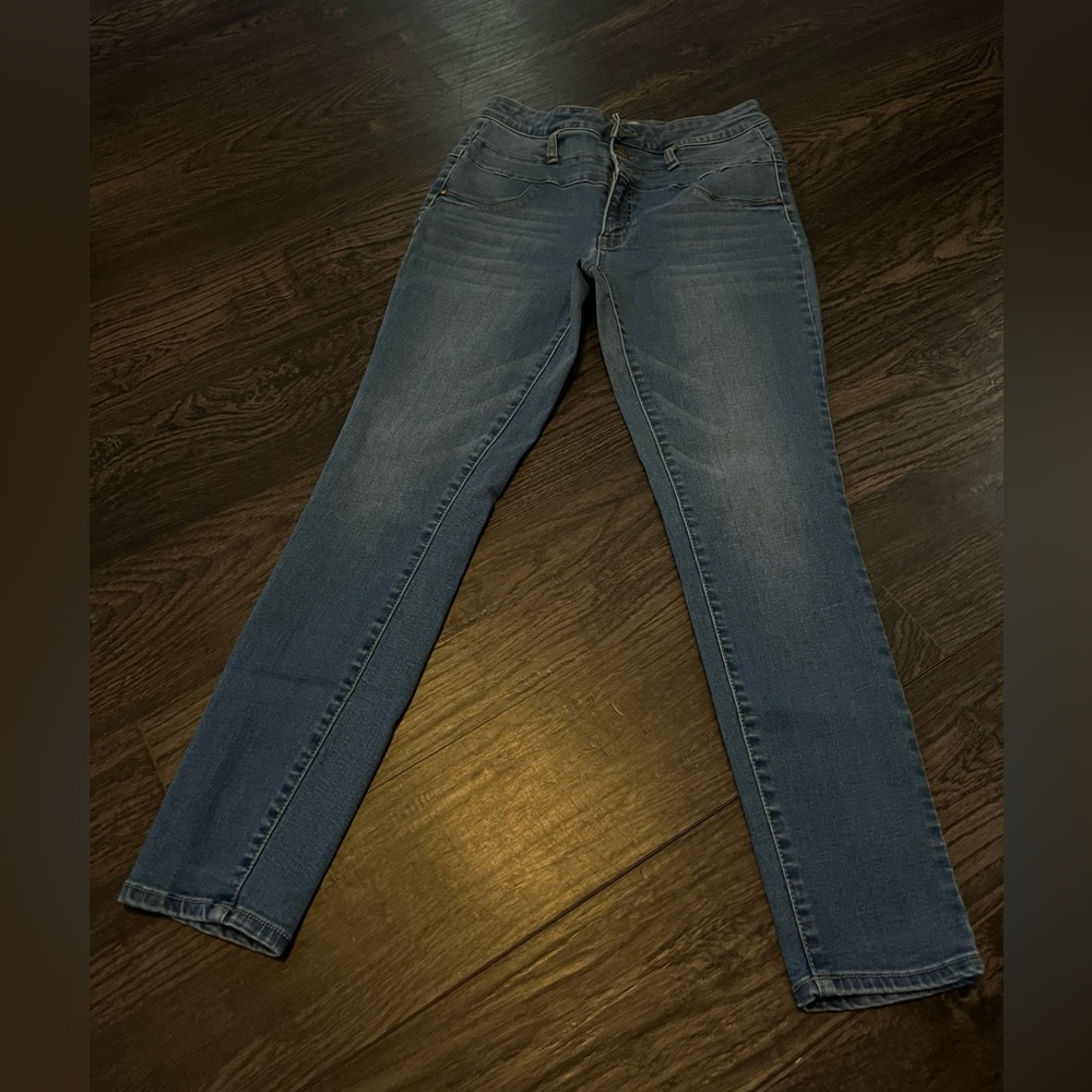 Refuge High-Rise Jeans